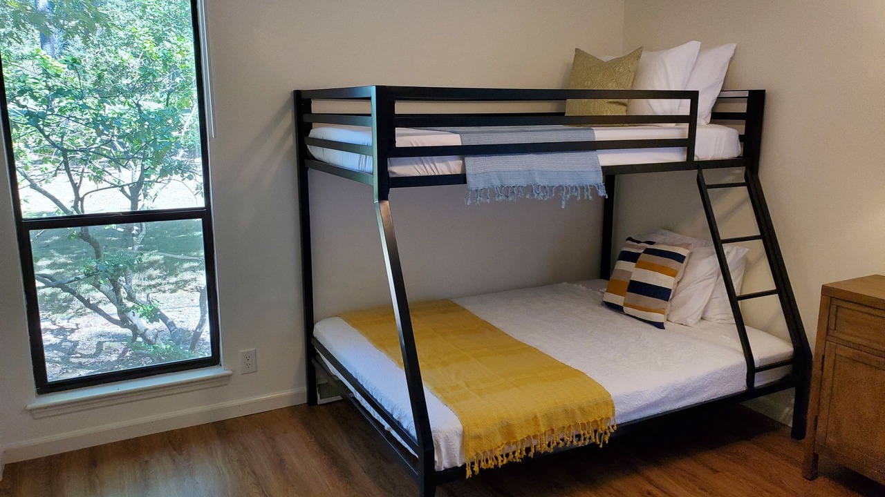 Photo of Bedroom in Hot Springs Village