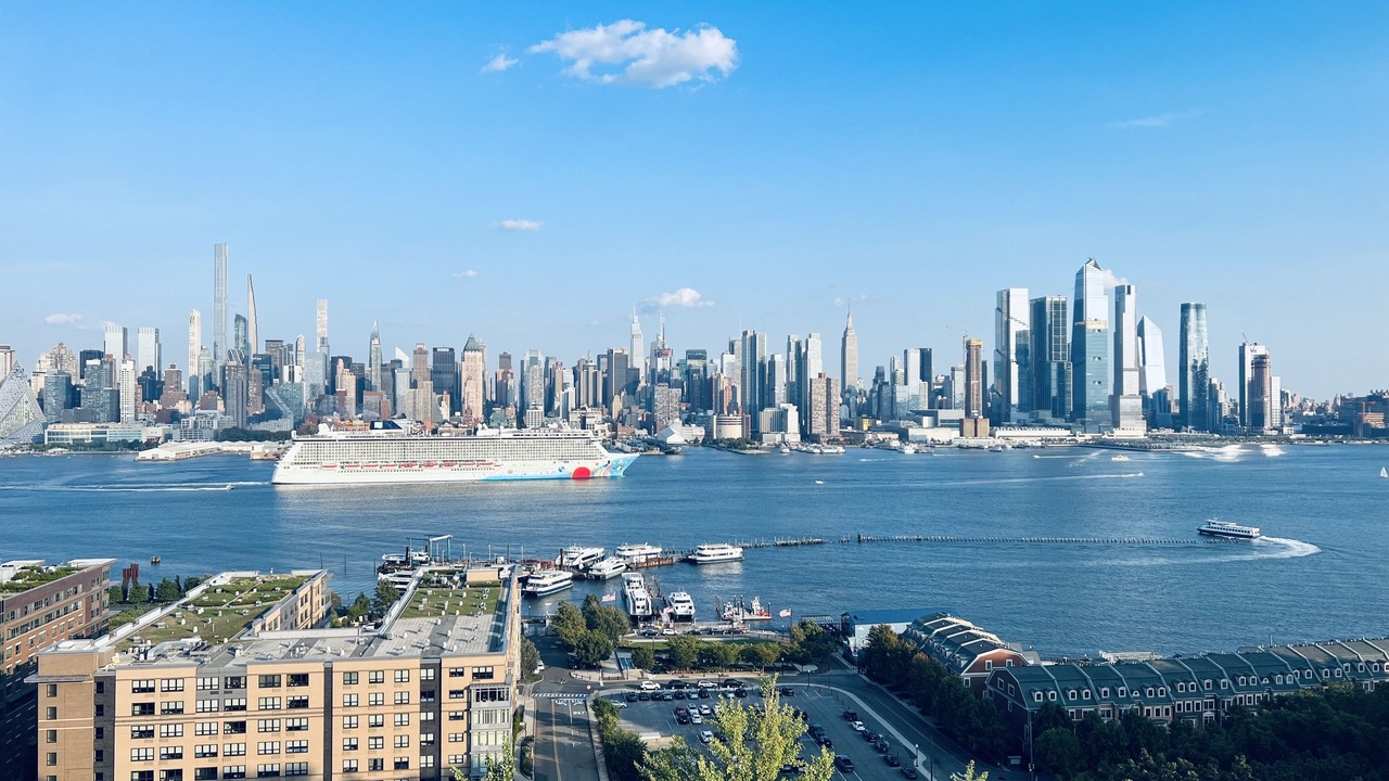 Photo of Others in Weehawken
