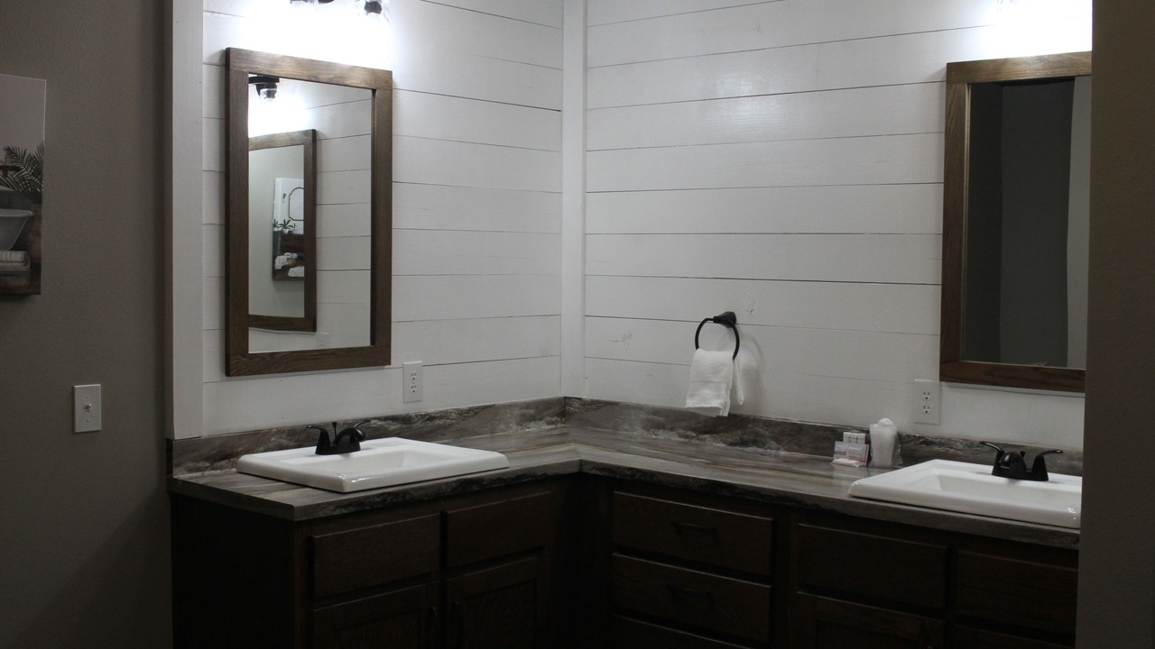 Photo of Bathroom in Royal