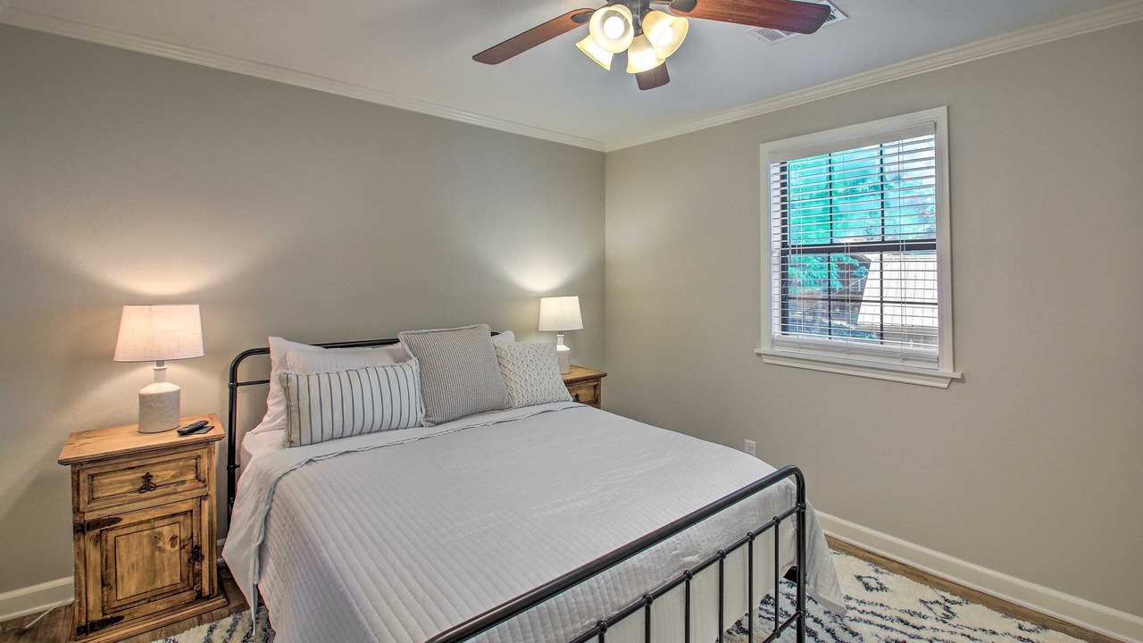 Photo of Bedroom in Piney