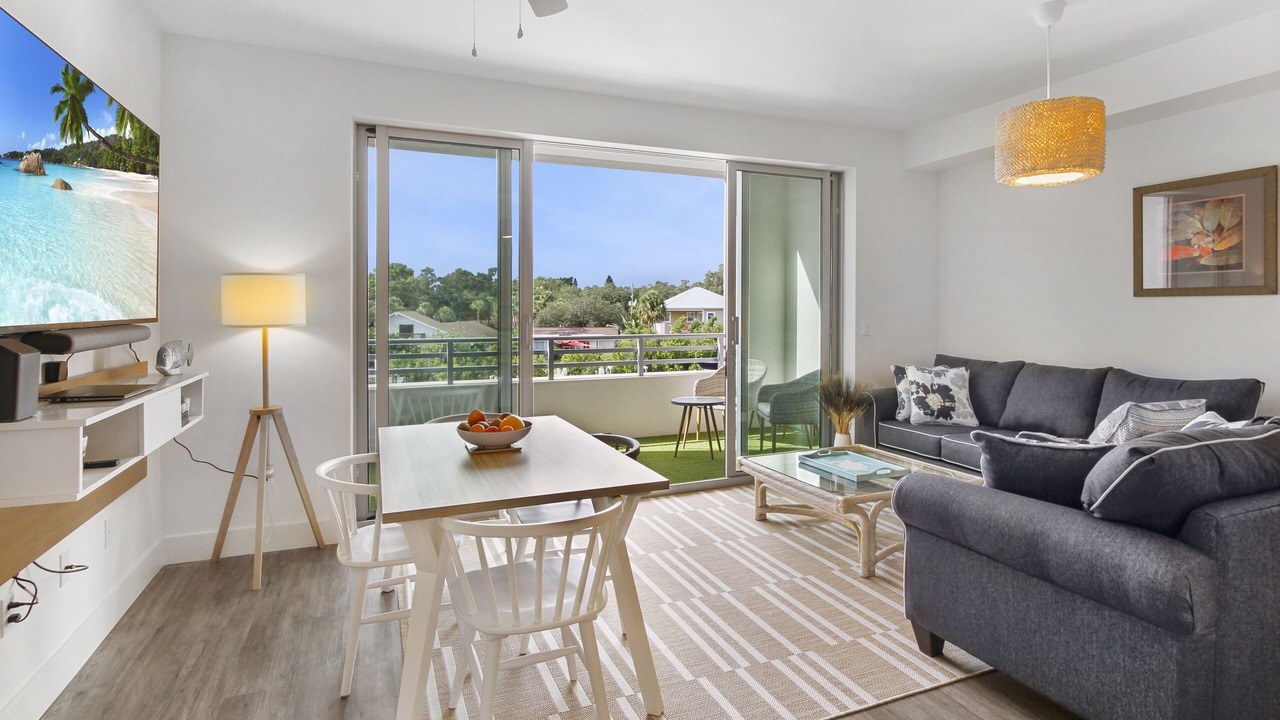 Photo of Livingroom in North Trail