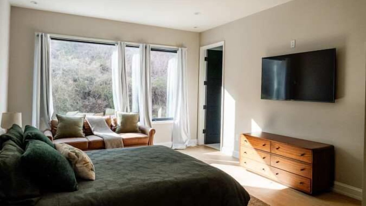 Photo of Bedroom in North Bergen