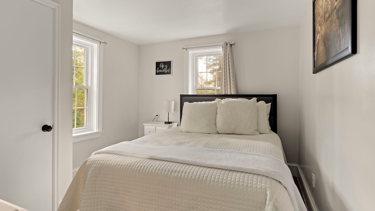Photo of Bedroom in Honey Brook