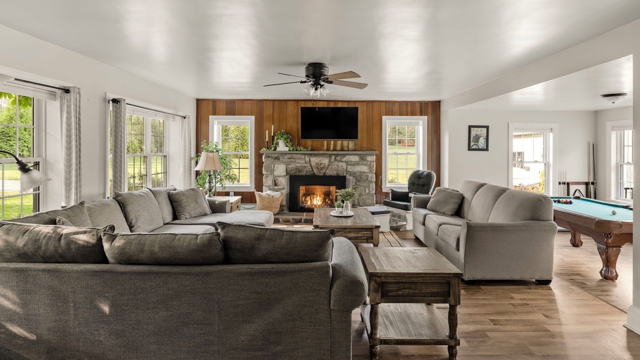 Photo of Livingroom in Honey Brook