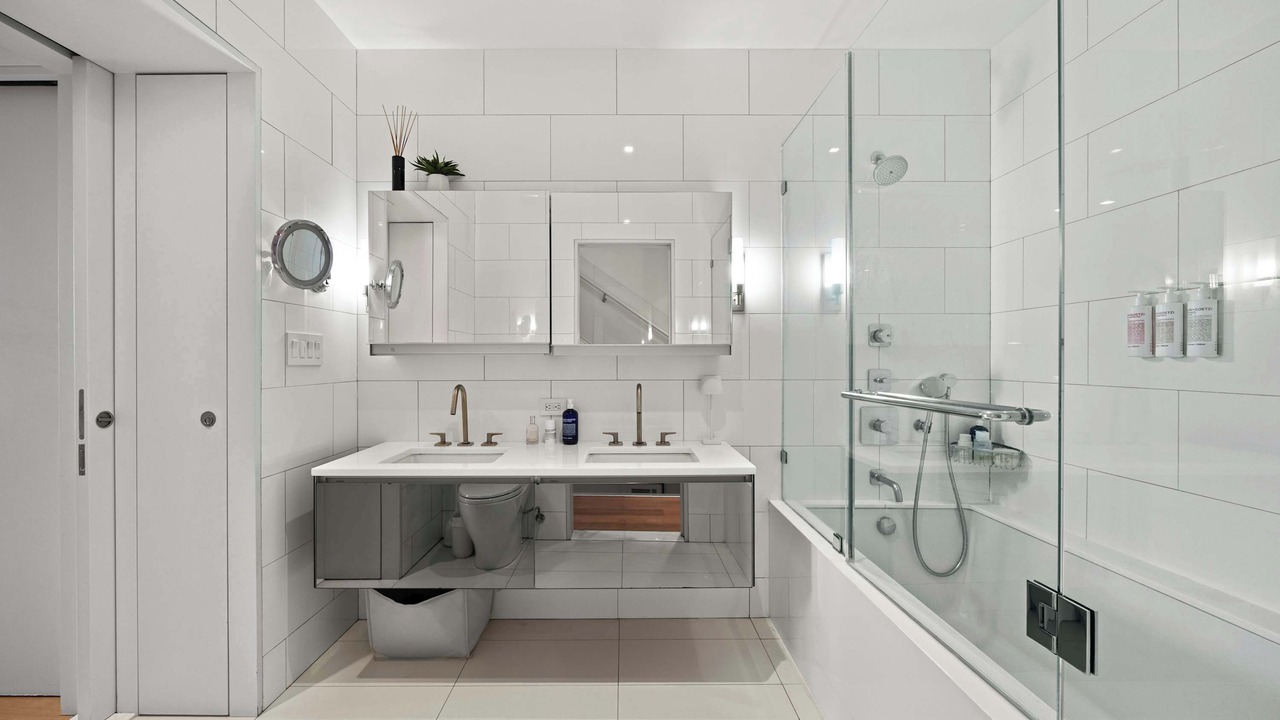 Photo of Bathroom in Manhattan Valley
