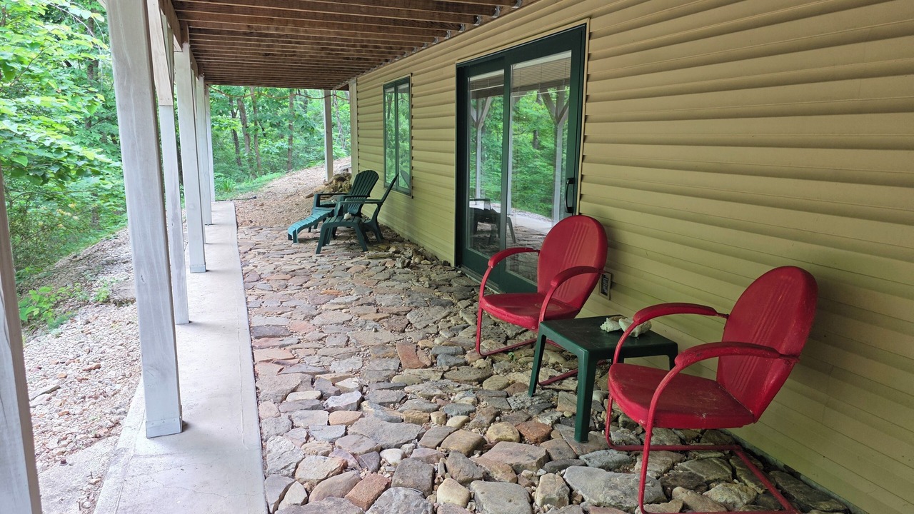 Photo of Patio Balcony in Van Buren