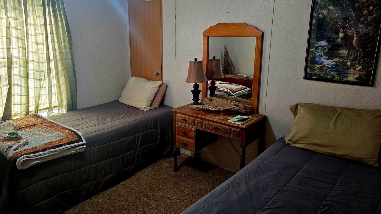 Photo of Bedroom in Hornbeak