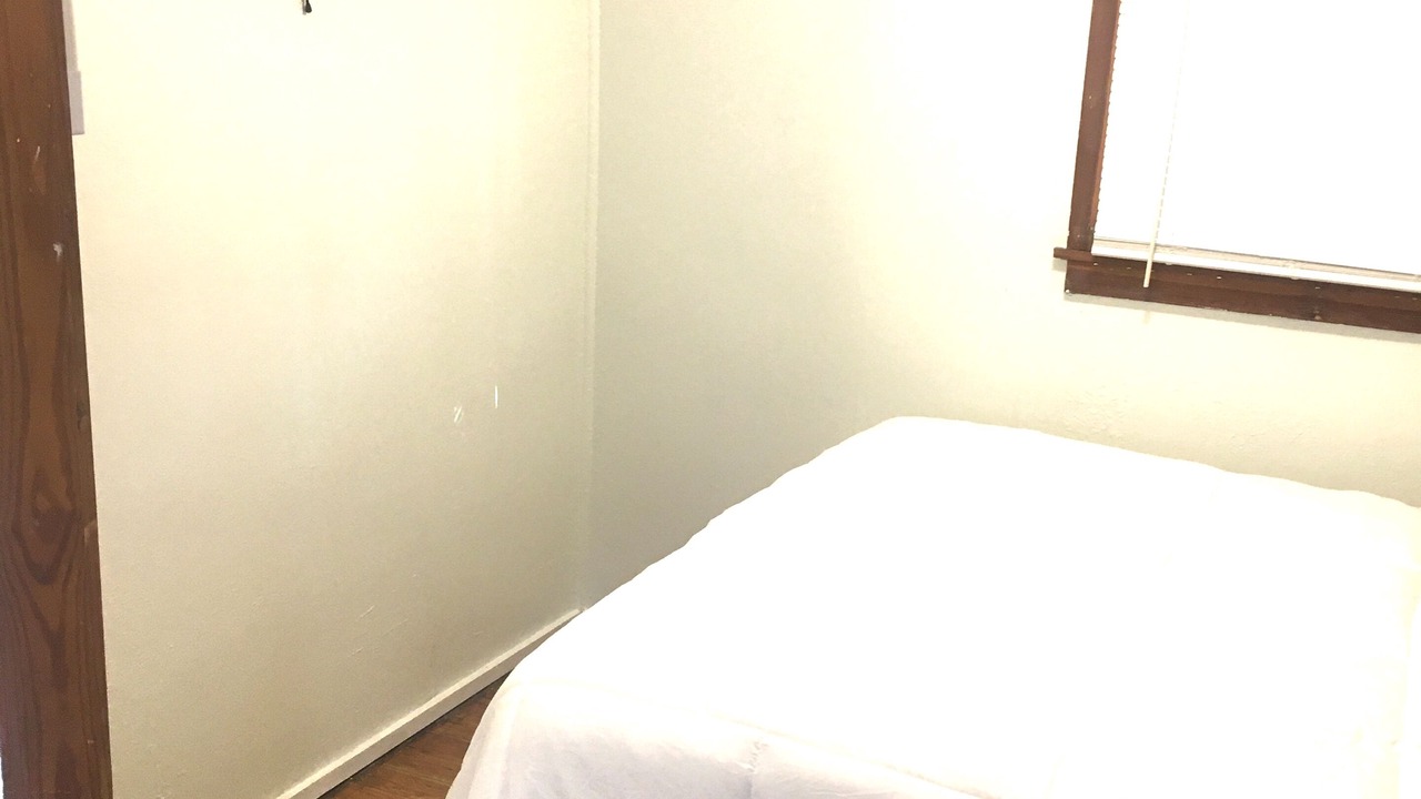 Photo of Bedroom in Rockaway Beach