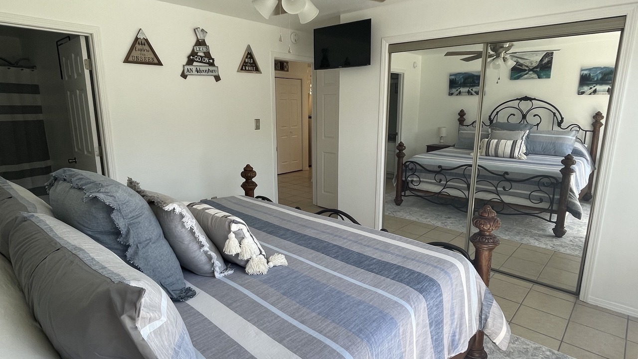 Photo of Bedroom in Mid America