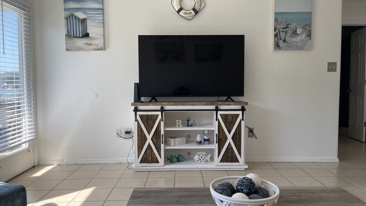 Photo of Livingroom in Mid America