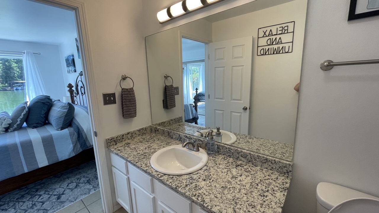Photo of Bathroom in Mid America