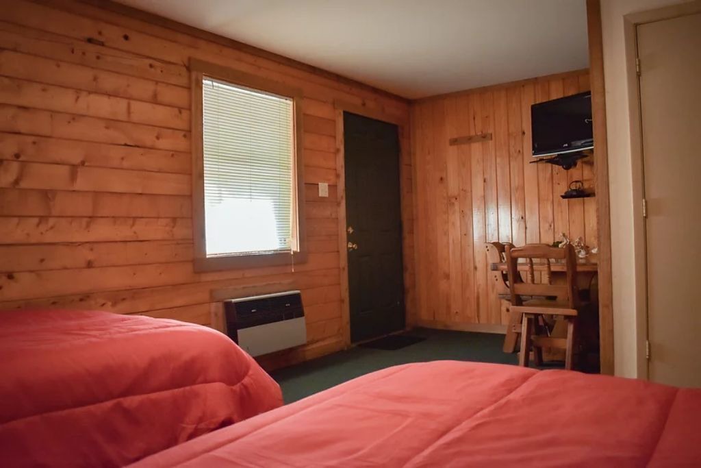Photo of Bedroom in Karnack