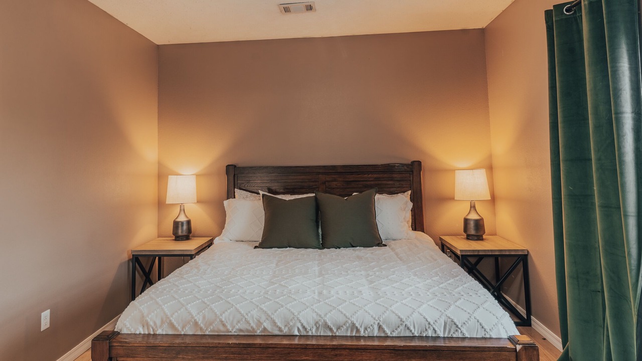 Photo of Bedroom in Harrison