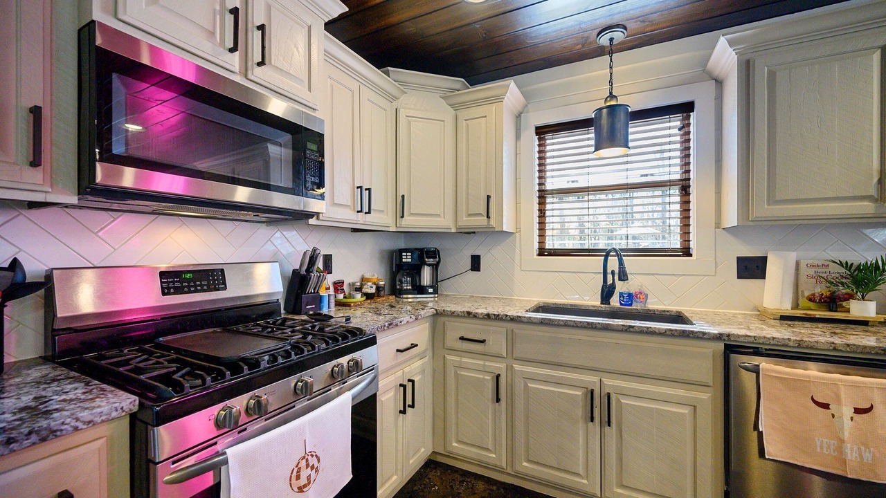 Photo of Kitchen in Hochatown