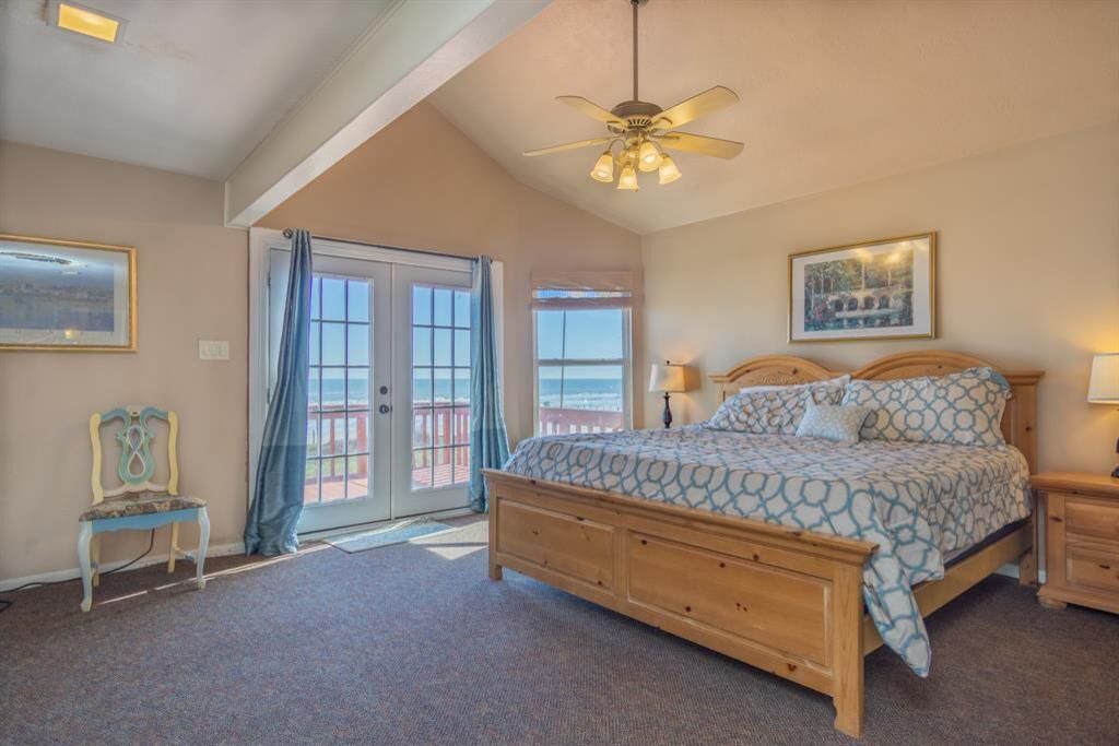 Photo of Bedroom in Bermuda Beach