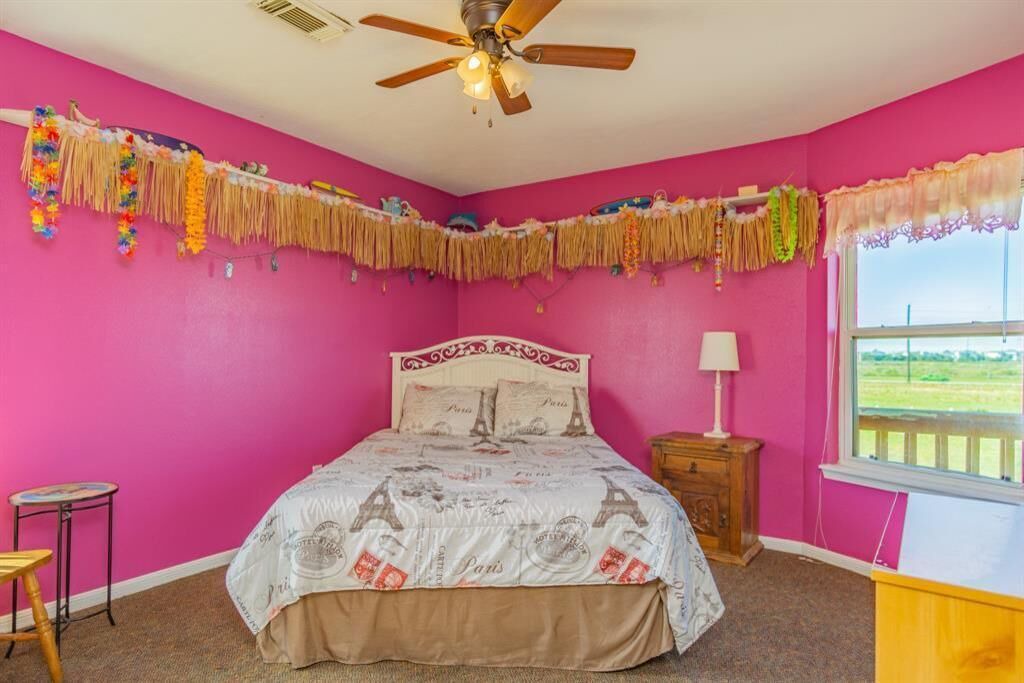 Photo of Bedroom in Bermuda Beach