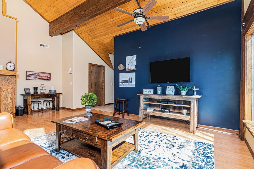 Photo of Livingroom in Ridgedale