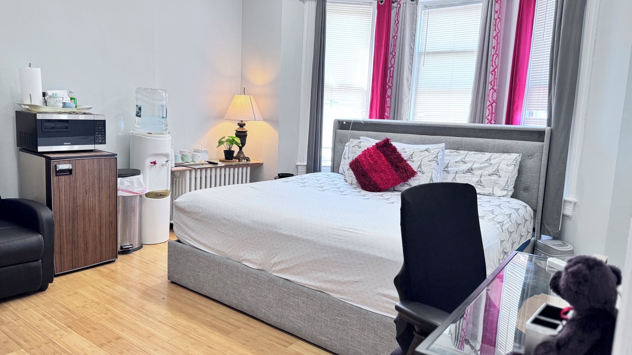 Photo of Bedroom in North Bergen