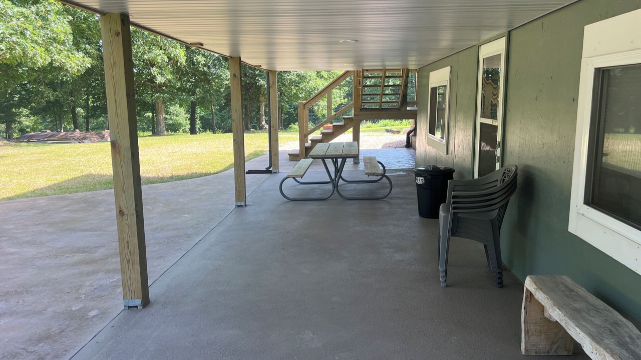 Photo of Outdoor in Eminence