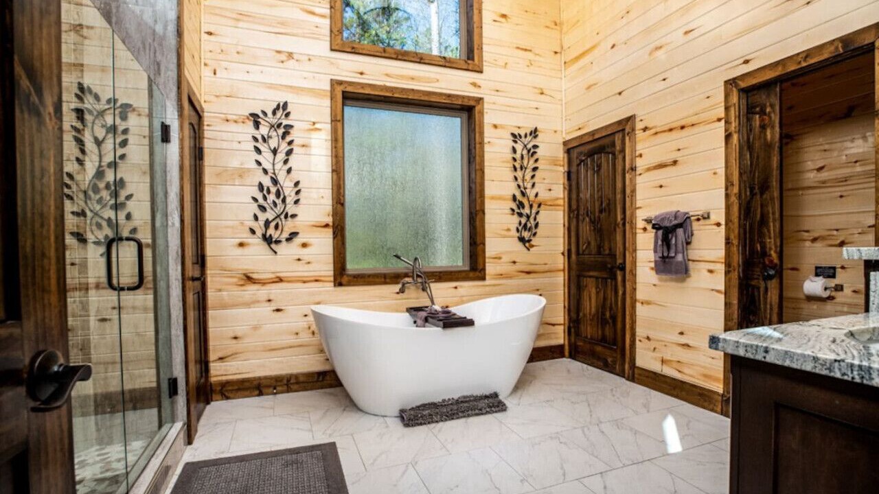 Photo of Bathroom in Smithville