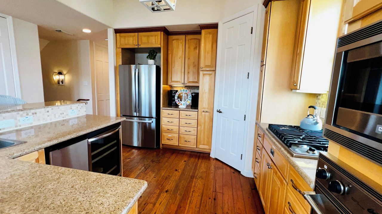 Photo of Kitchen in Beachside Village
