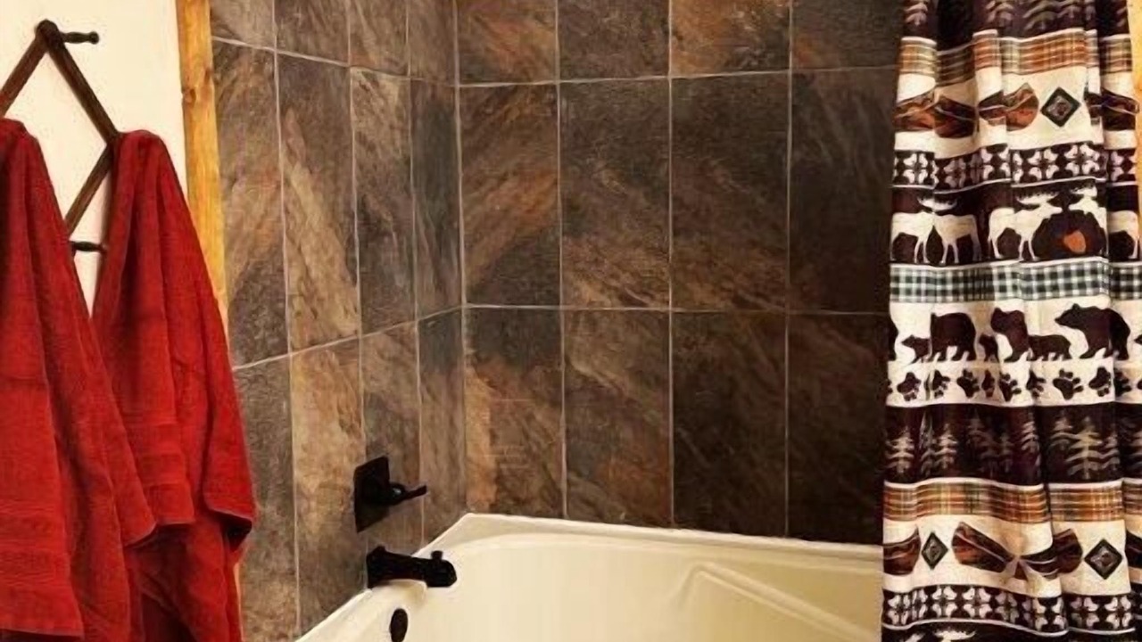 Photo of Bathroom in Eureka Springs