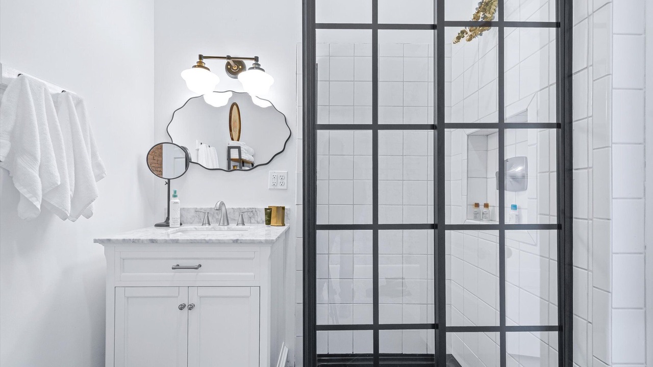 Photo of Bathroom in Hendersonville