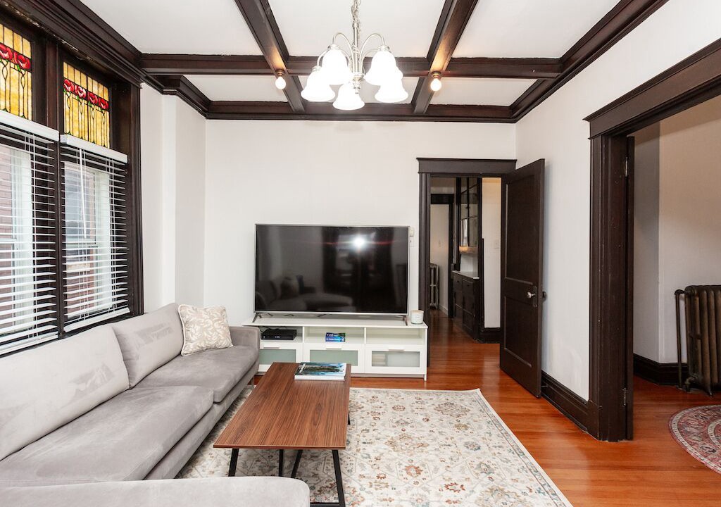 Photo of Livingroom in Shaw