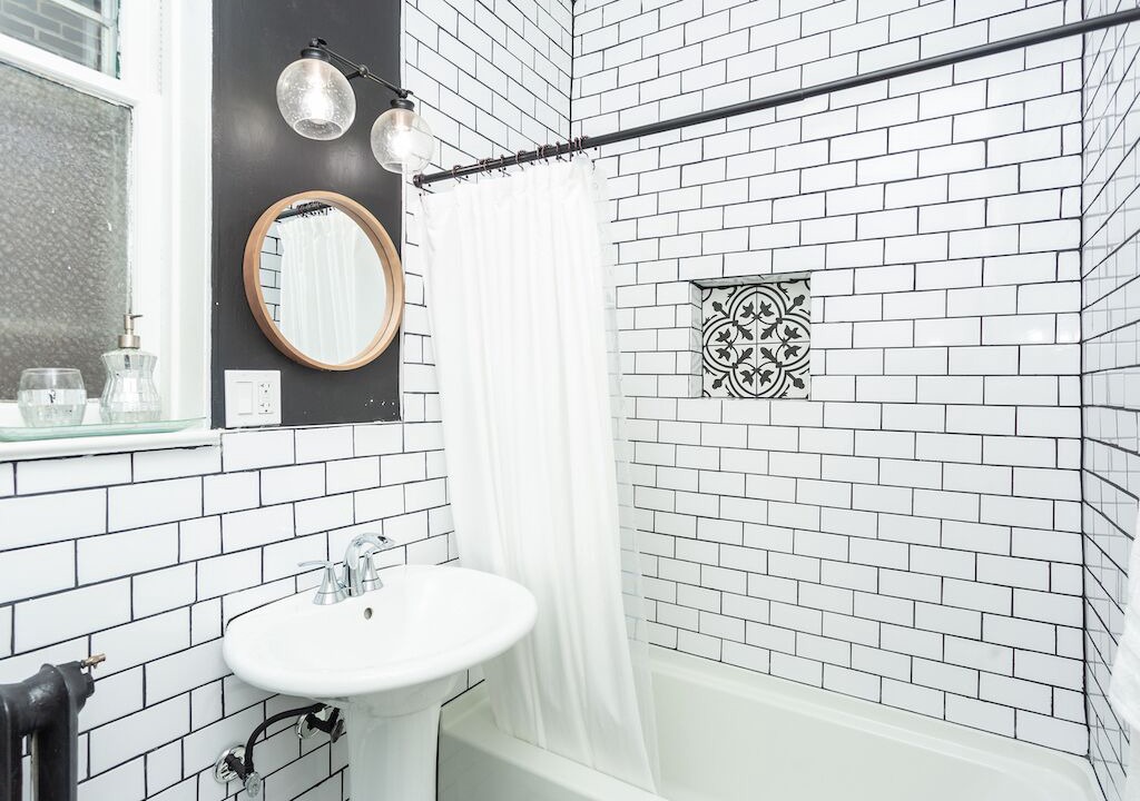 Photo of Bathroom in Shaw