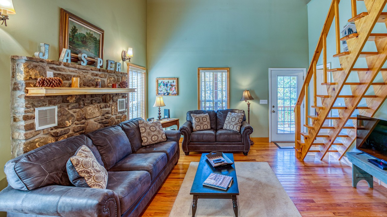 Photo of Livingroom in Jasper