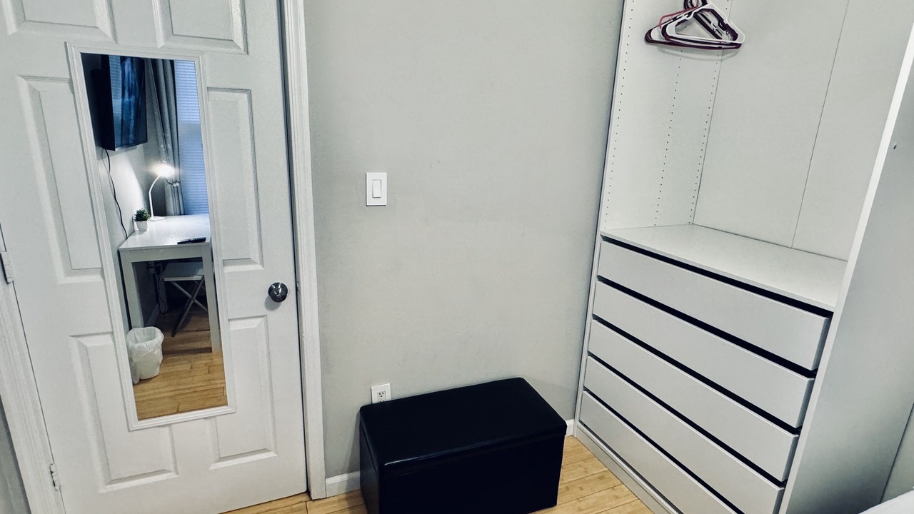 Photo of Bedroom in Haledon