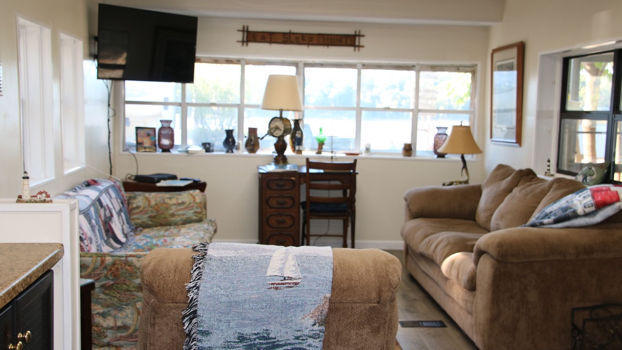 Photo of Livingroom in Holladay