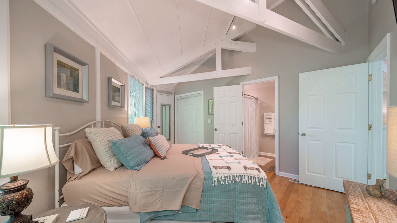 Photo of Bedroom in Jones Mills