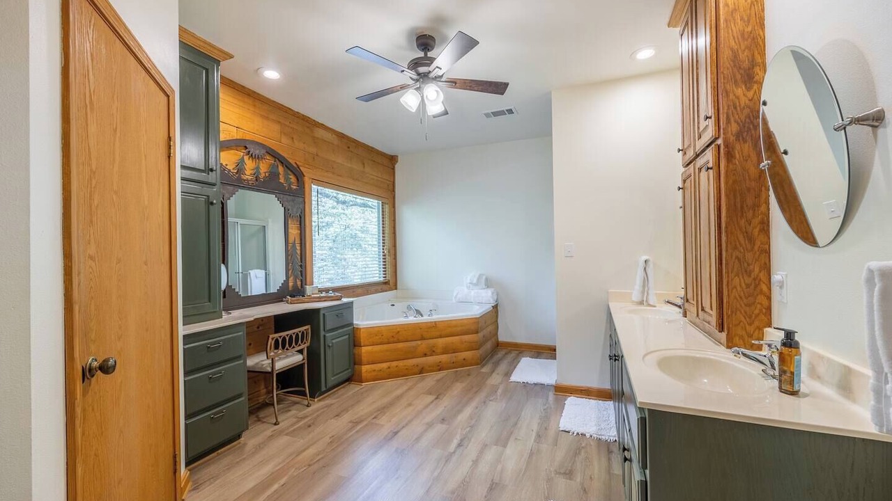 Photo of Bathroom in Pearcy