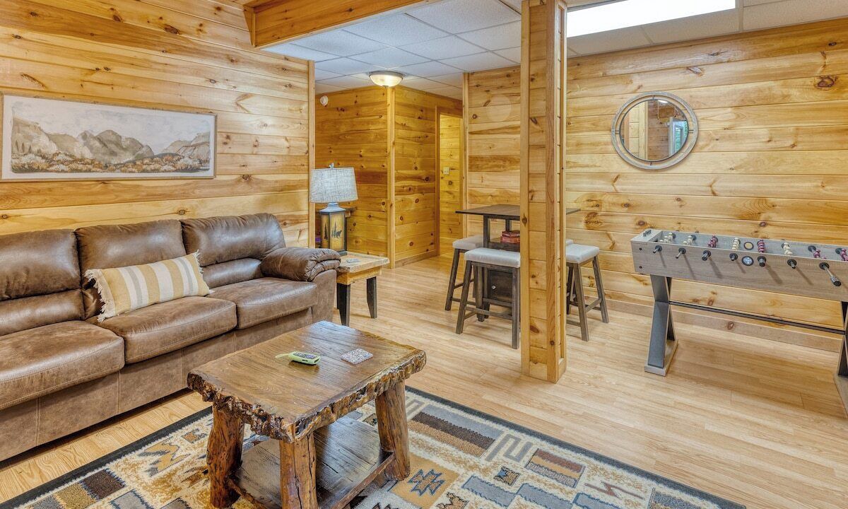 Photo of Livingroom in Morganton