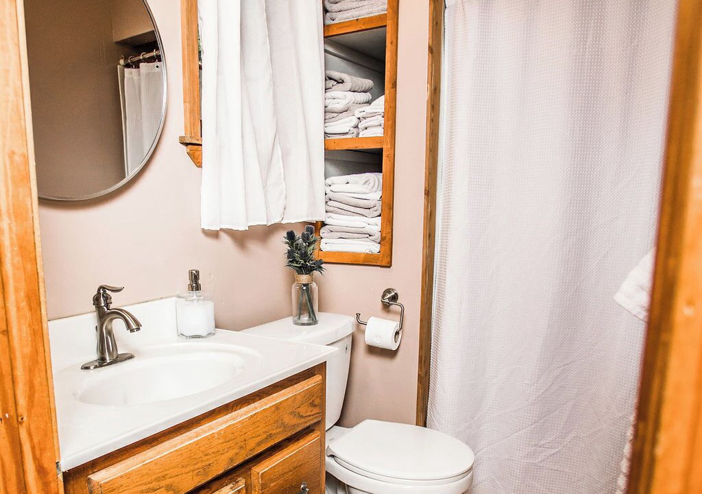 Photo of Bathroom in Jasper