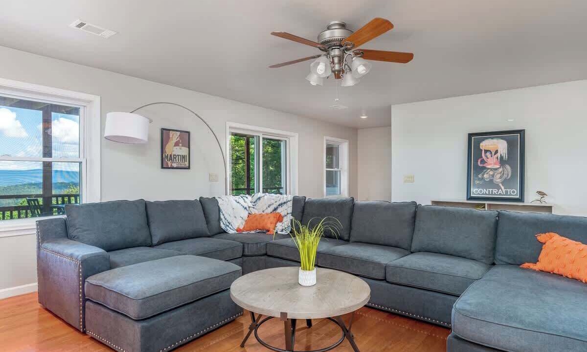 Photo of Bedroom in Hot Springs Village