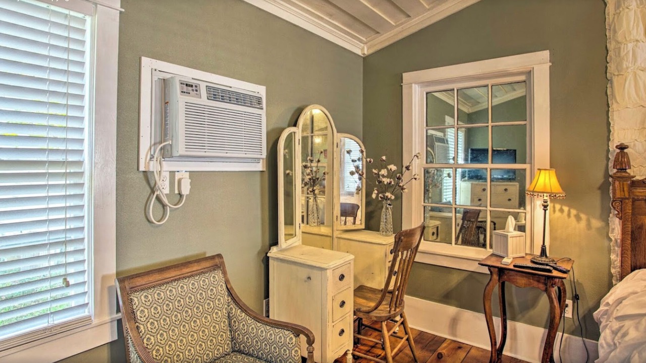 Photo of Bedroom in Jefferson