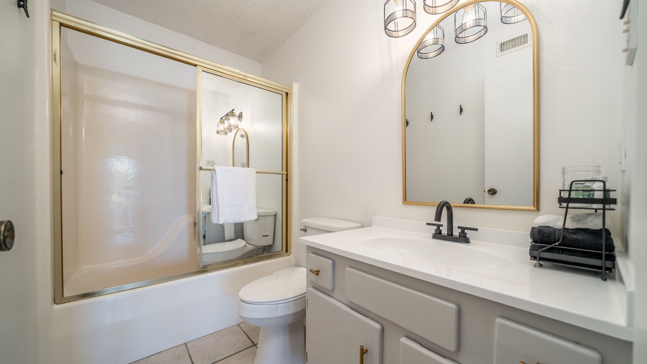 Photo of Bathroom in Rockwell