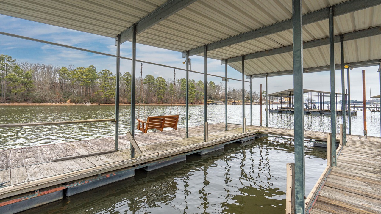 Photo of Others in Lake Hamilton