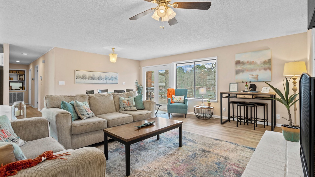 Photo of Livingroom in Lake Hamilton