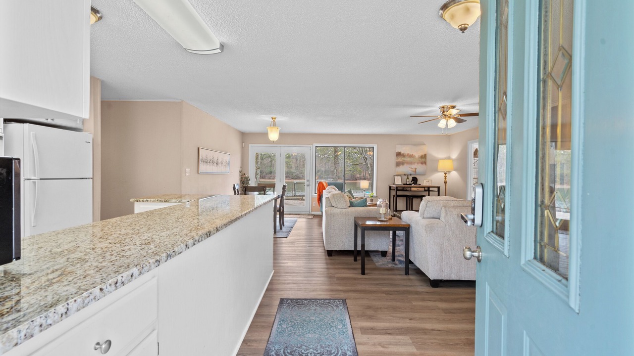 Photo of Livingroom in Lake Hamilton