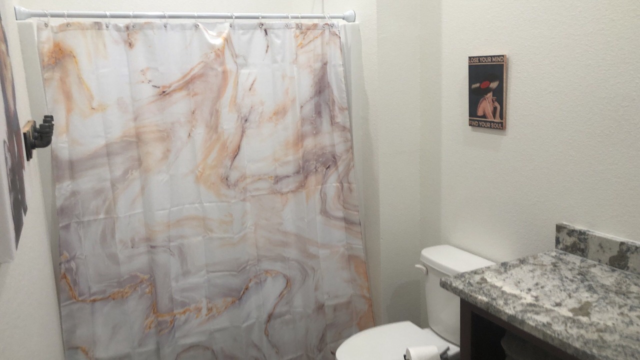 Photo of Bathroom in Glenwood