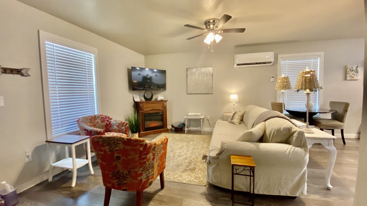 Photo of Livingroom in Mena