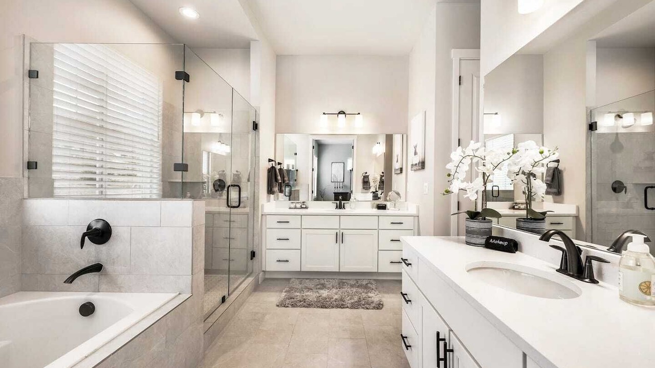 Photo of Bathroom in Hideout