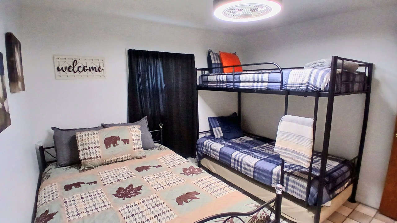 Photo of Bedroom in Marshall