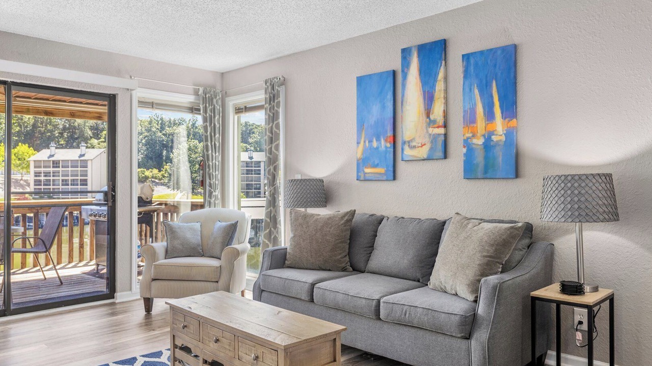 Photo of Livingroom in Village of Four Seasons