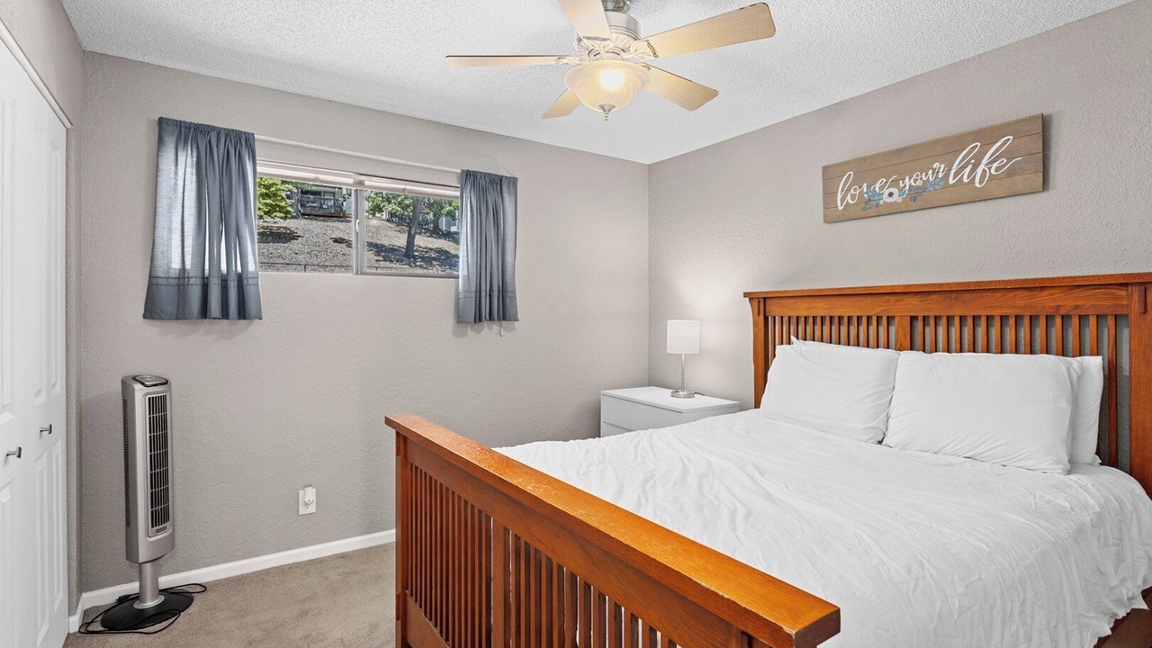 Photo of Bedroom in Village of Four Seasons