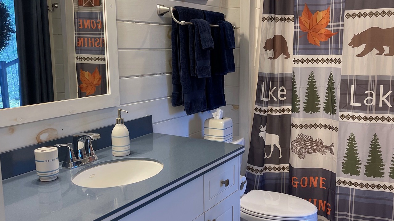 Photo of Bathroom in Sunset Cove