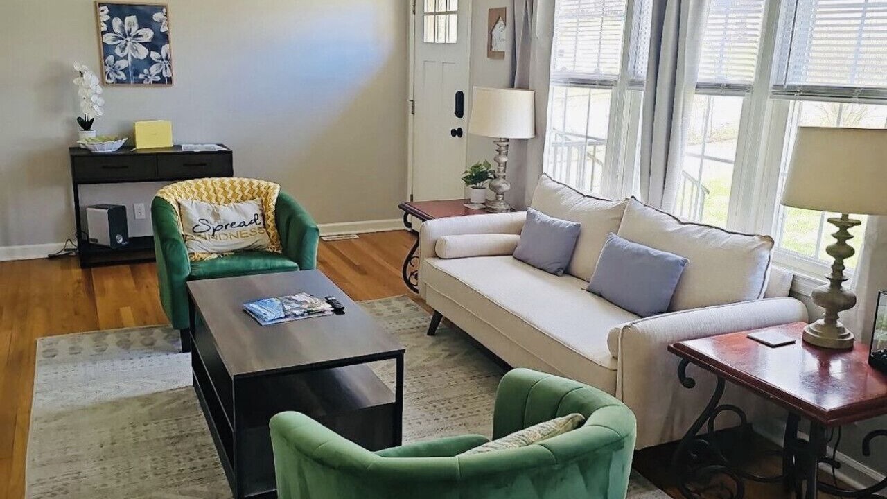 Photo of Livingroom in Lupton City